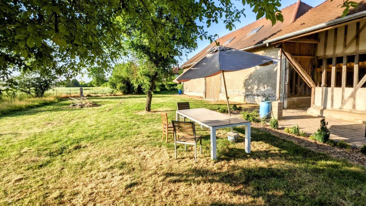 Maison Calme 14 Personnes, Piscine, Jardin Et Parking Bucheres Exterior photo